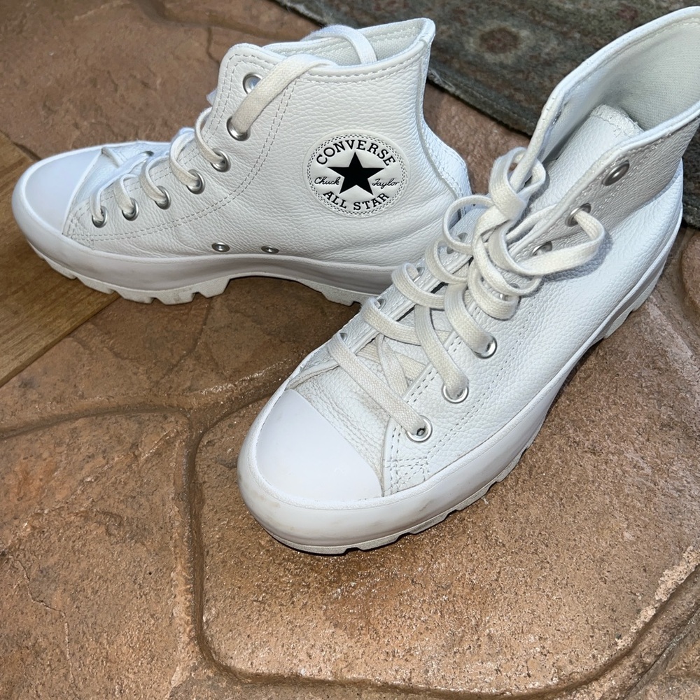 Chuck Taylor All Star Lugged Leather
